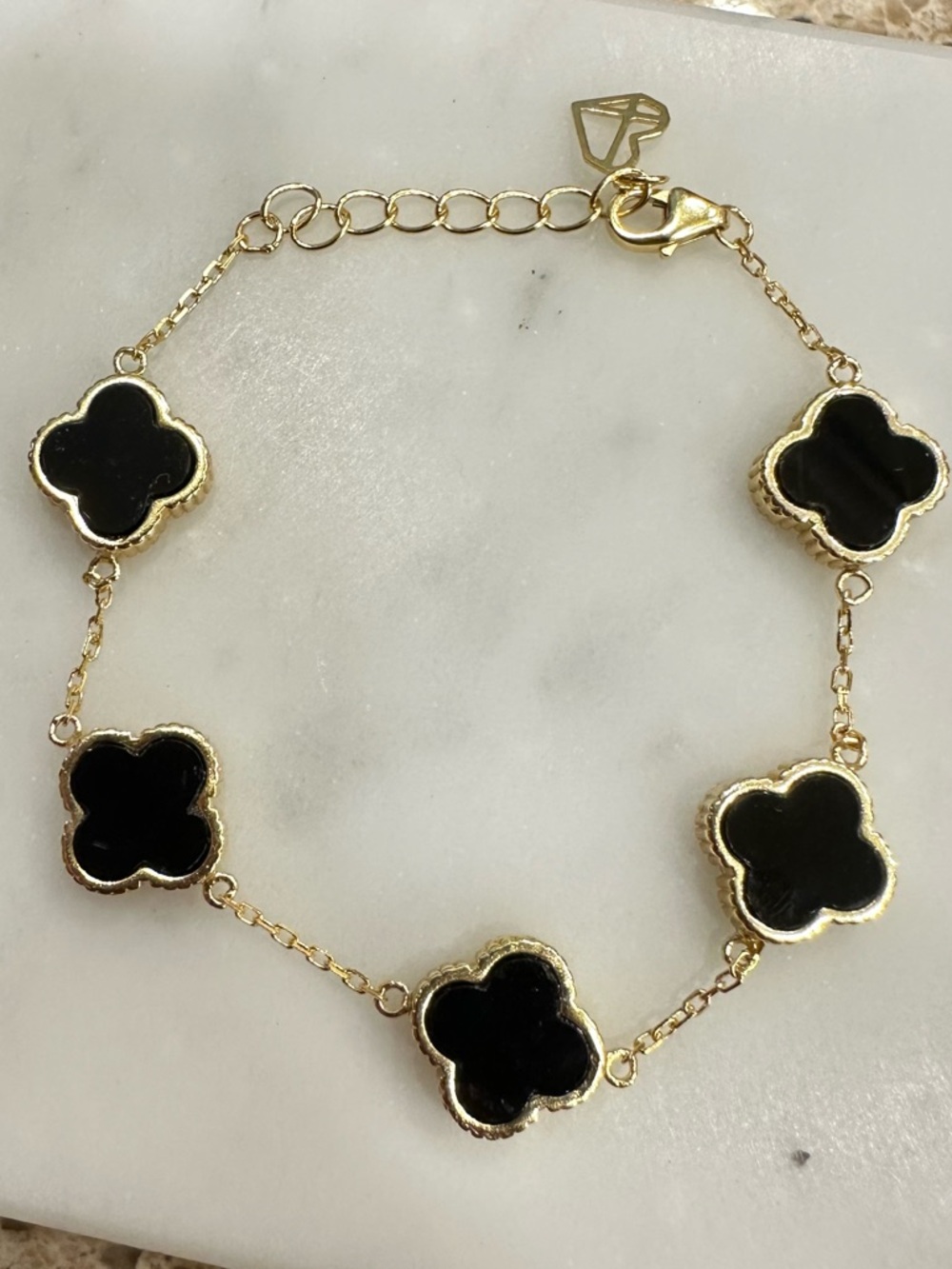 Clover black onyx bracelet